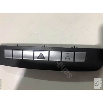 BAŞKAN TİC.MERCEDES A2049058301 C W204 DÖRTLÜ PANEL 2049058301